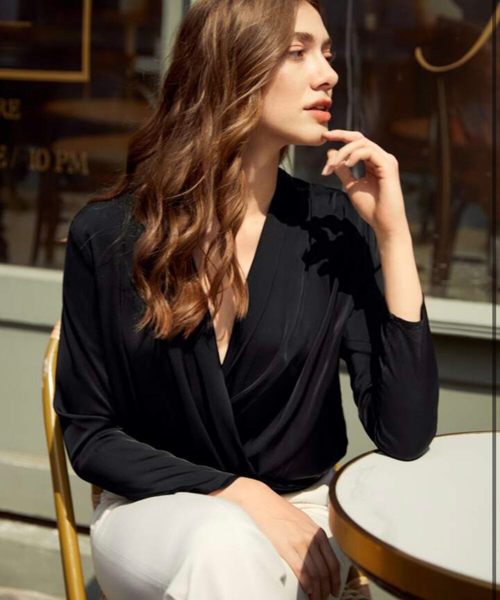 MOTF Satin black plunge blouse M